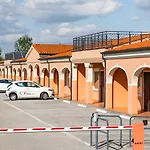 Hotel Autohotel Venezia 3*