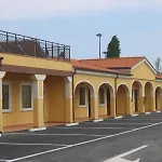 Autohotel Venezia Hotel 3*