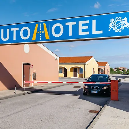 Autohotel Venezia Hotel