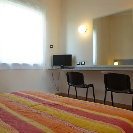 Hotel Autohotel Venezia 3*