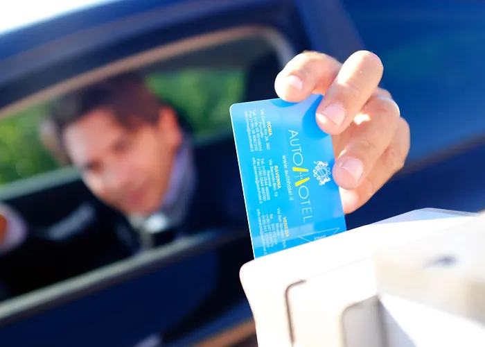 Autohotel Venezia 3*