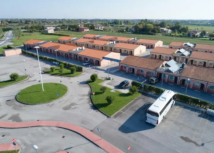 Autohotel Venezia Szálloda