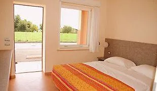 オートホテル ヴェネチア 3*