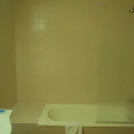 Autohotel Venezia מלון 3*