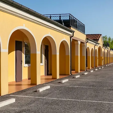 מלון Autohotel Venezia מיראנו