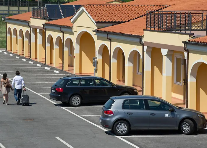 Hotel Autohotel Venezia 3*